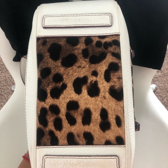 Dolce and Gabbana bag authentic - Picture 5 of 8